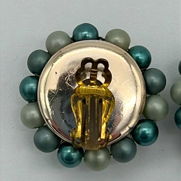 Vintage Multicolor Cluster Bead 1950’s Clip-On Earrings Marked Japan - Picture 4 of 4